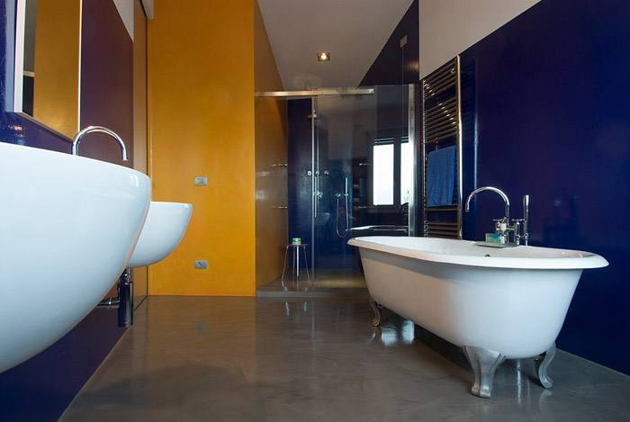 Bagno rivestito in resina a Bari